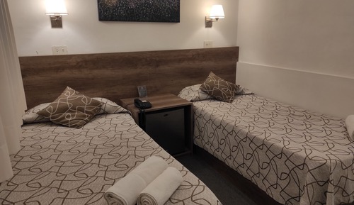 Habitación económica con 2 camas individuales