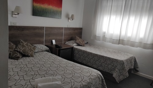 Habitación cuádruple básica