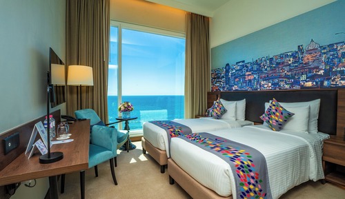 Deluxe Twin Room with Sea View
