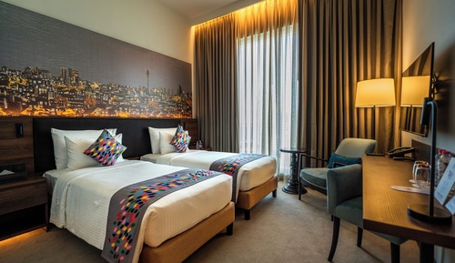 Deluxe Twin Room with City View