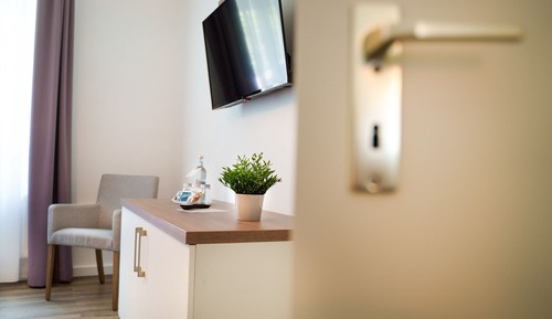 Apartamento familiar, baño privado, vistas al jardín (Familiensuite Möwenschrei)