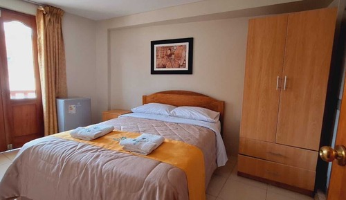 Suite estudio básica, bañera de hidromasaje, vistas a la ciudad