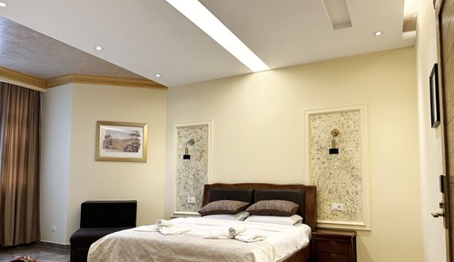 Habitación económica, acceso a la piscina