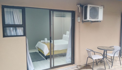 Habitación clásica con 1 cama doble o 2 individuales