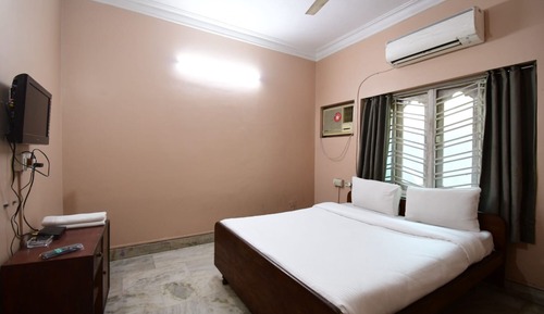 Deluxe Double Room, City View