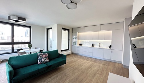 Apartamento Confort, 1 habitación, balcón, vistas a la ciudad