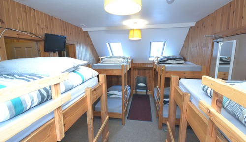 Habitación, baño privado (8 bed bunk room)