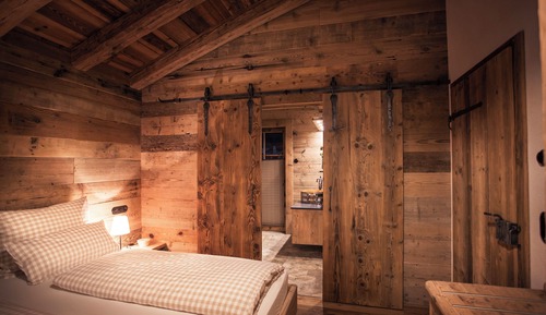 Chalet, vistas al jardín