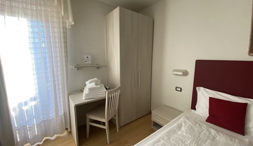 Habitación cuádruple estándar