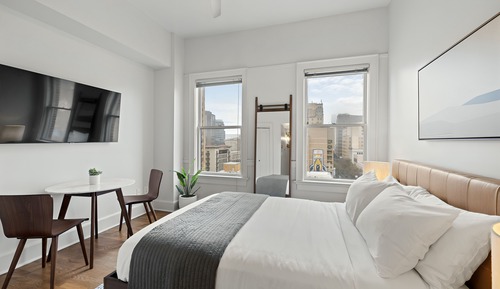 Studio Apartment