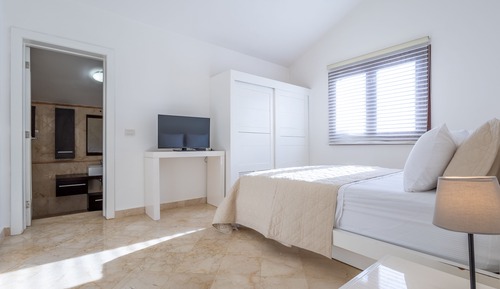 Villa Grand, piscina privada, vistas al complejo turístico