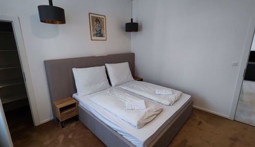 Deluxe Comfort Suite