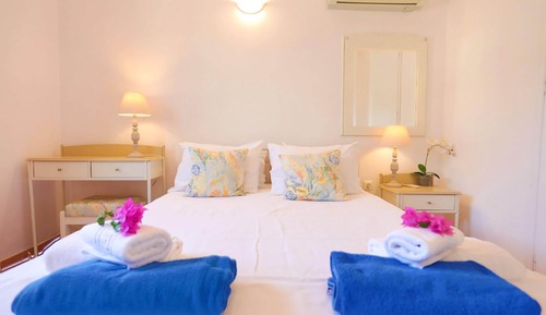 Villa, fumadores