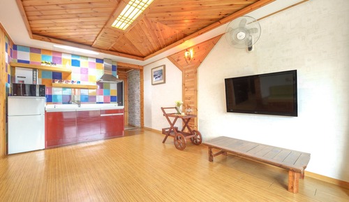 Habitación básica, 2 habitaciones (203)