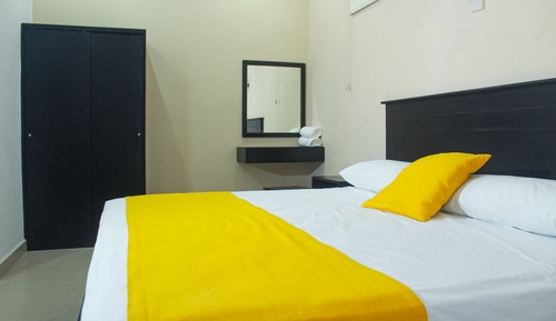 Habitación superior, 1 cama de matrimonio grande, no fumadores