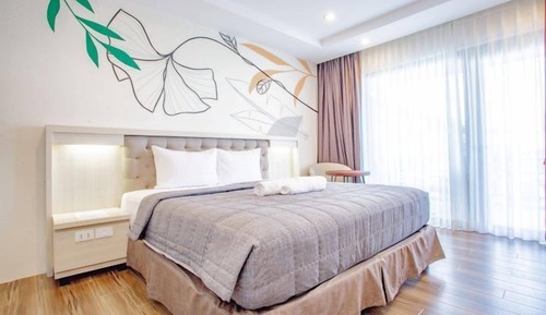 Habitación Deluxe con 1 cama doble o 2 individuales, no fumadores, vistas al complejo turístico