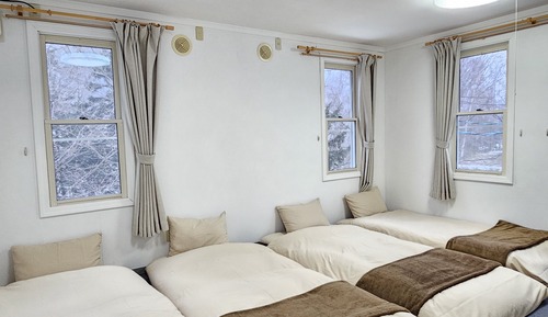 Habitación cuádruple básica