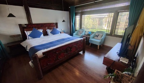 Habitación Confort con 1 cama doble o 2 individuales