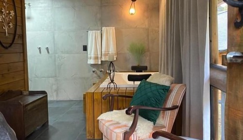 Bungalow Deluxe, 1 habitación, balcón, vistas al jardín