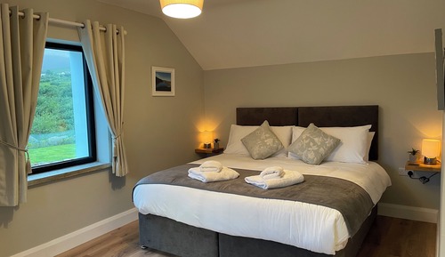 Habitación de lujo con 1 cama doble o 2 individuales
