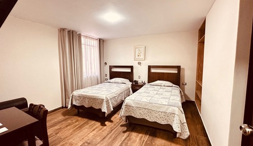 Habitación estándar con 2 camas individuales