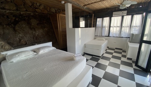 Habitación triple básica