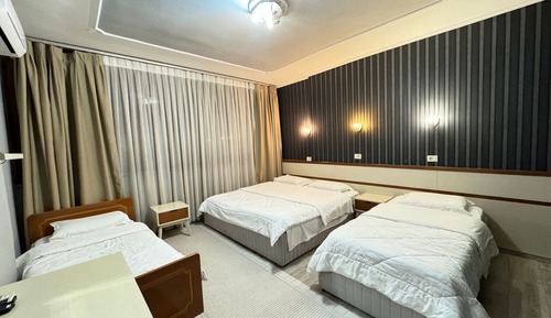 Habitación cuádruple económica
