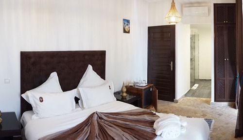 Habitación doble, baño privado (Ourika)