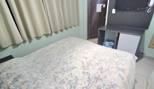 Habitación Confort con 1 cama doble o 2 individuales