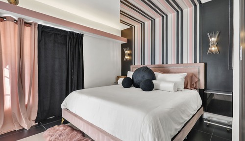 Habitación de diseño, 1 cama de matrimonio grande