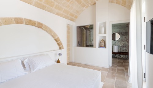 Habitación superior, 1 cama de matrimonio grande, piscina privada, vistas al jardín