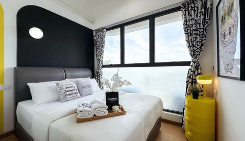 Apartamento de diseño, 3 habitaciones, balcón, vistas al mar