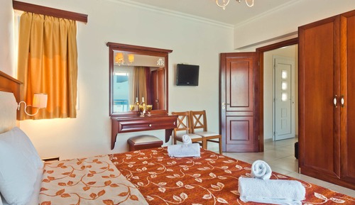 Apartamento, vistas al mar