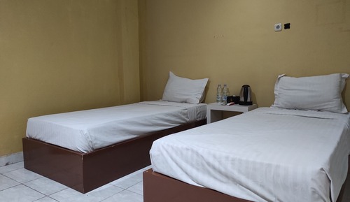 Habitación estándar con 2 camas individuales