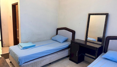 Habitación estándar con 2 camas individuales