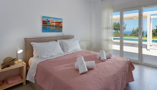 Blue Villa 4-Bedrooms