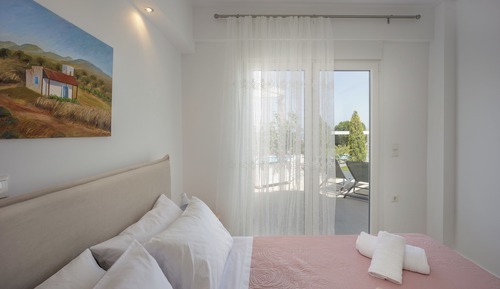 Blue Villa 4-Bedrooms