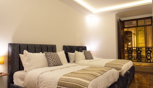 Suite familiar