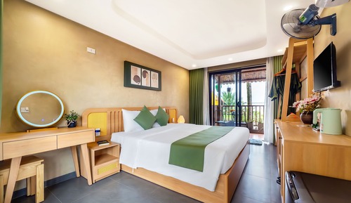 Habitación Deluxe doble, 1 cama de matrimonio, balcón, vistas al jardín