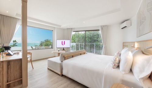 Junior Suite Panoramic Seaview with Terrace & Lux Bliss Bath