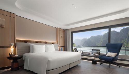 Habitación Premium con 1 cama doble o 2 individuales, balcón