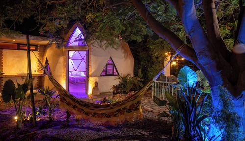 Habitación panorámica, 2 camas de matrimonio, junto a la piscina