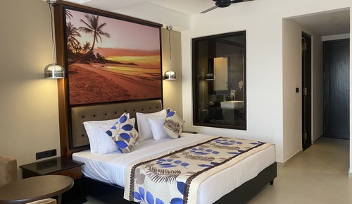 Habitación Deluxe, 1 cama de matrimonio grande, vistas al mar