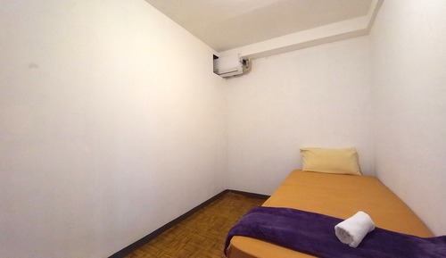 Economy Single Room
