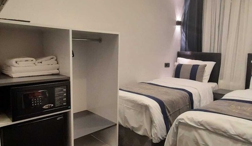 Habitación Confort con 2 camas individuales