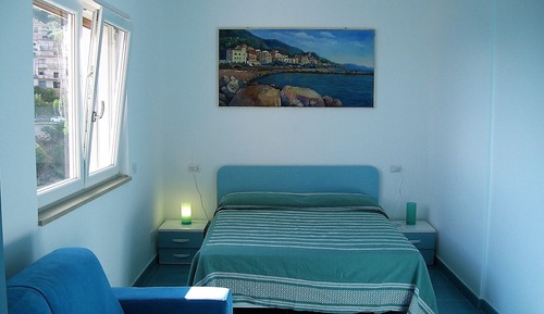 Estudio panorámico, 1 cama doble, vistas parciales al mar