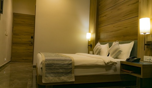 Habitación básica, 1 cama de matrimonio grande, no fumadores