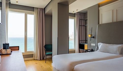 Habitación doble, vistas a la playa