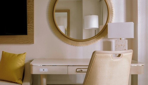 Habitación, 2 camas de matrimonio, en una planta alta (Mobility Accessible, Roll-in Shower)