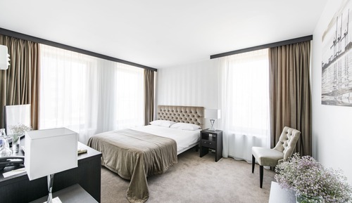 Habitación estándar con 1 cama doble o 2 individuales